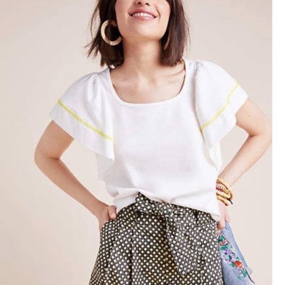Maeve Anthropologie White flutter sleeve yellow embroidery scoop neck Size L